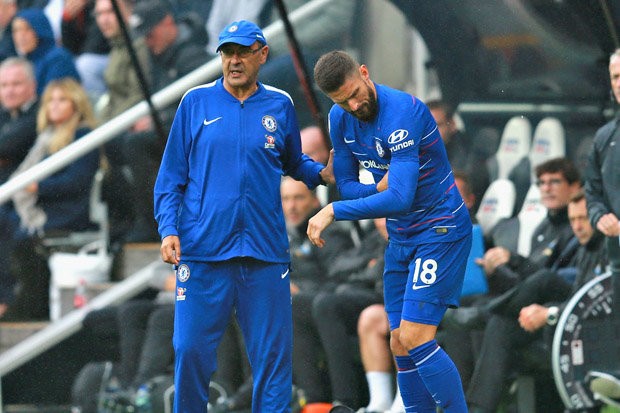 Sarri: Tôi thất vọng khi Giroud không ghi bàn - Bóng Đá