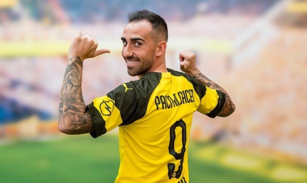 Xong! Barca chia tay ngôi sao đầu tiên giá 23 triệu euro - Bóng Đá
