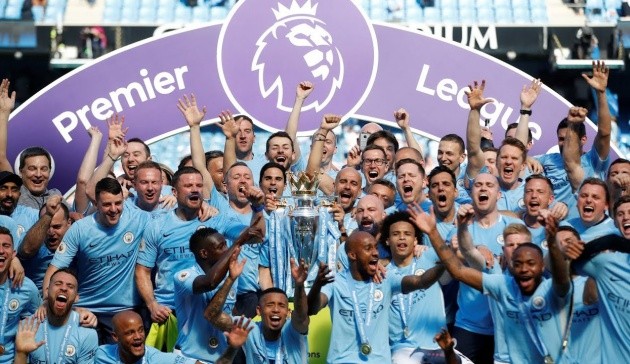 David Silva đã sai lầm khi nói 'City luôn ở cửa trên so với United'! - Bóng Đá