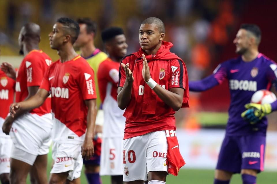 Sau tất cả, PSG đạt thỏa thuận mượn Kylian Mbappe - Bóng Đá