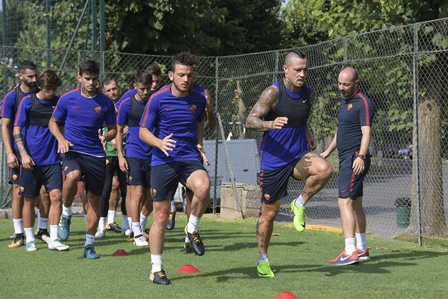 Ảnh tập AS ROma - Bóng Đá