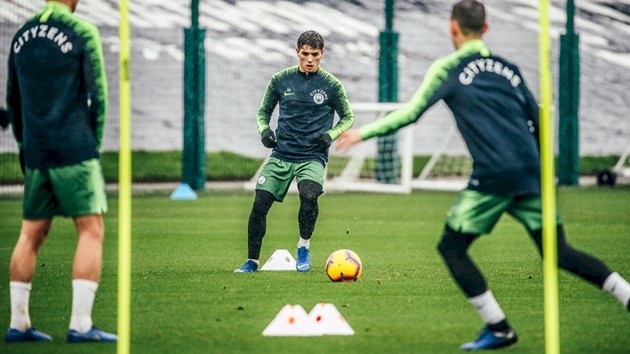 Man City tập  - Bóng Đá