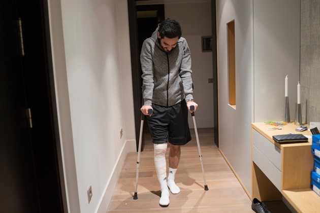 Ilkay Gundogan chấn thương: Hành trình dài trong đơn côi (Phần 1) - Bóng Đá