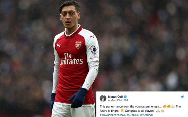 Ozil nói gì về thần đồng của Arsenal sau chiến thắng 3-0 trước FC Vorskla? - Bóng Đá
