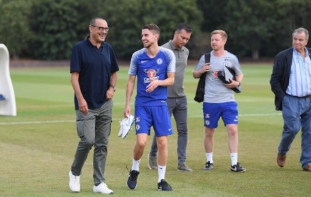 Sarri thừa nhận sự thật phũ phàng về 'vua chuyền' Jorginho - Bóng Đá