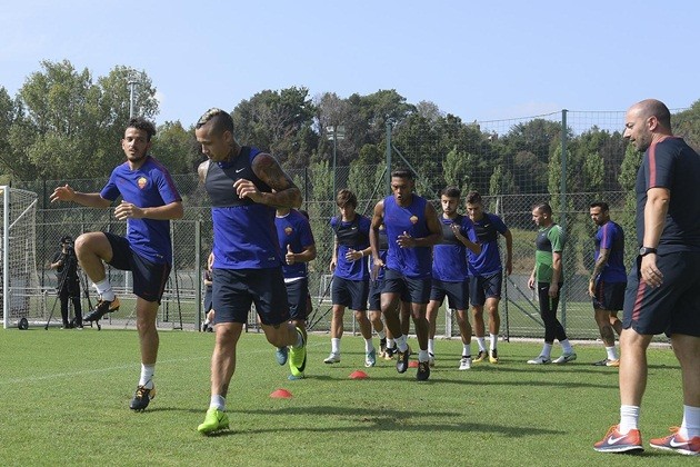 Ảnh tập AS ROma - Bóng Đá