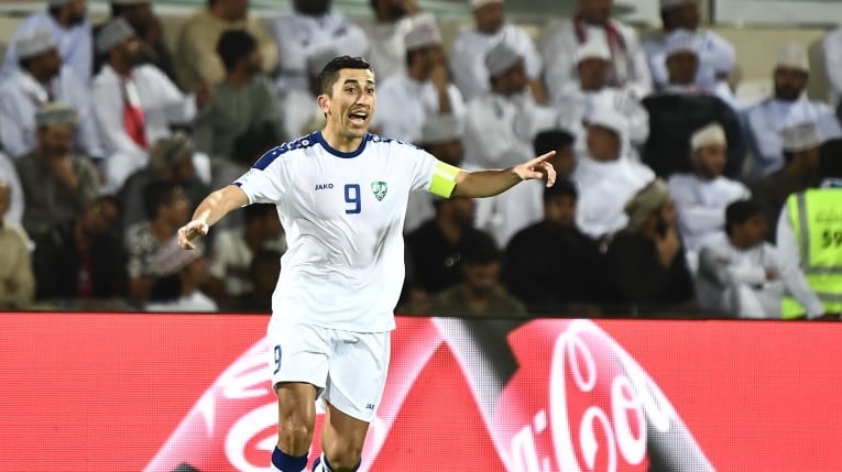 Nghẹt thở đánh bại Oman, 'kẻ thù' mang tin vui đến cho Việt Nam - Bóng Đá