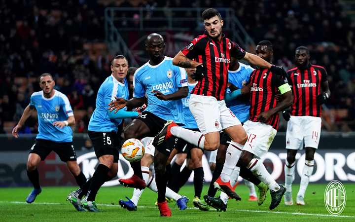 Vùi dập Dudelange, AC Milan nắm lại quyền tự quyết - Bóng Đá