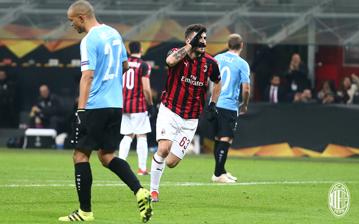 Vùi dập Dudelange, AC Milan nắm lại quyền tự quyết - Bóng Đá