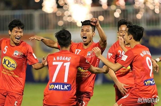    HAGL lập “hat-trick” thất bại, Hữu Thắng “xuất tướng” về phố núi? - Bóng Đá