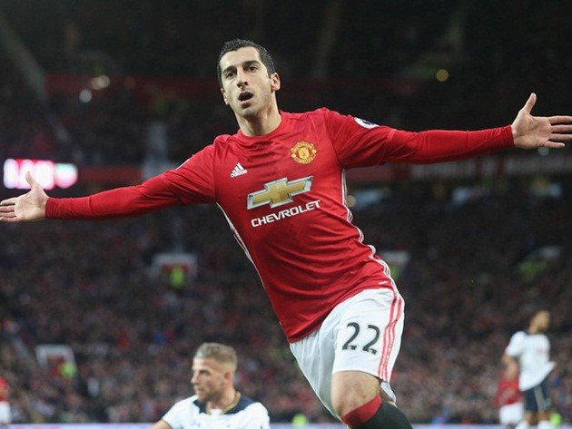 Phía trước Mkhitaryan là tương lai màu xám - Bóng Đá