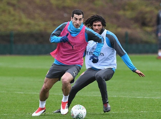 Tại Arsenal, có 3 cầu thủ đang dần mất tín nhiệm của Emery - Bóng Đá