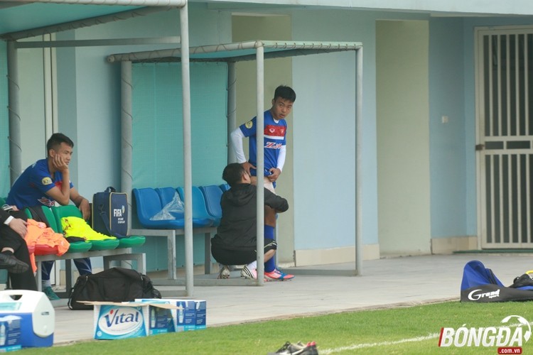 Thanh Thịnh chấn thương, Tuấn Anh vẫn tập riêng  - Bóng Đá