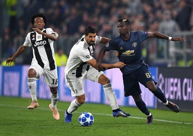 Dư âm chiến thắng của Man Utd trước Juve: Allegri hết phép, 