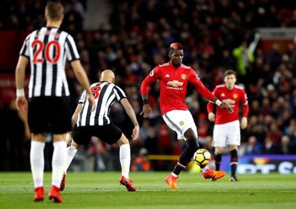 TRỰC TIẾP Man Utd 0-1 Newcastle: Lindelof trượt ngã tai hại (H1) - Bóng Đá