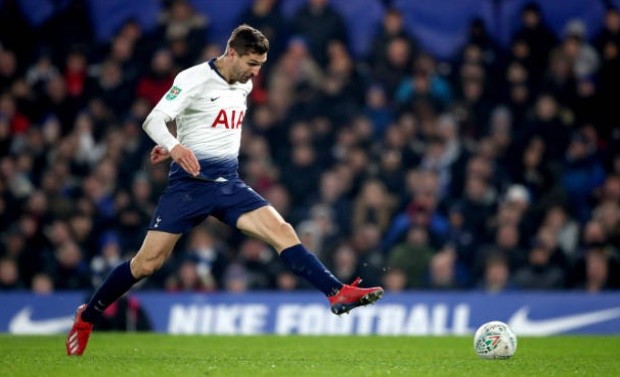 Giroud phung phí cơ hội, Higuain căng thẳng thấy rõ - Bóng Đá