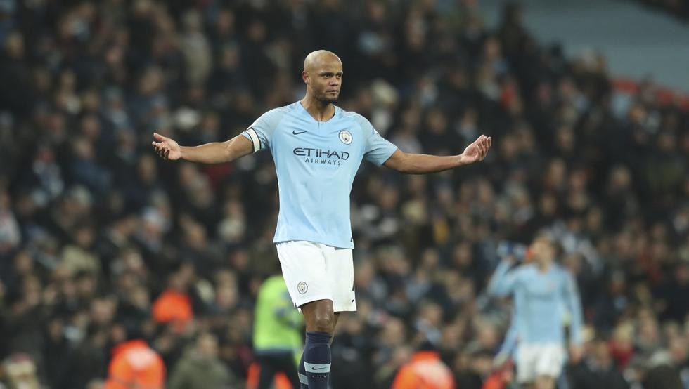 10 bản hợp đồng siêu khủng miễn phí vào hè 2019: - Bóng Đá