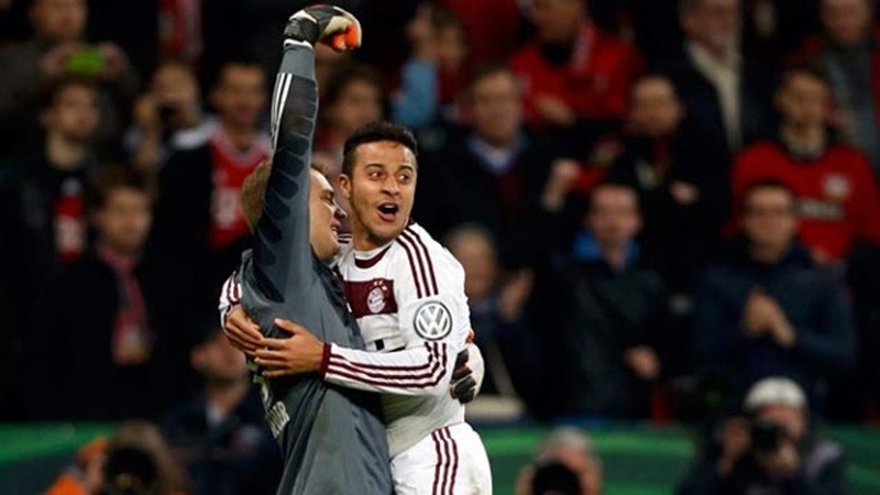Cạnh tranh với Dortmund, Bayern đón 