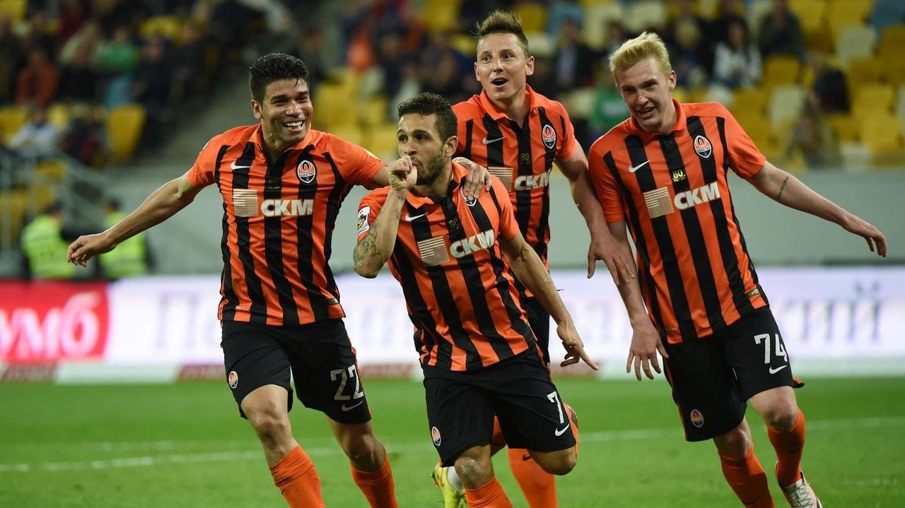 Cuộc đua vô địch tại châu Âu: Ngã mũ với Man City - Bóng Đá