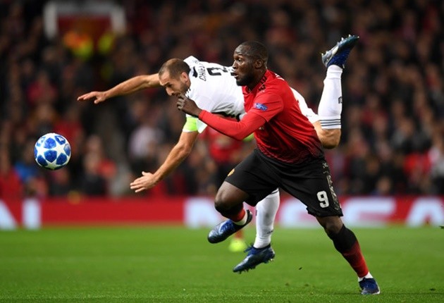 ferdinand tiết lộ vấn đề của lukaku trong trận gặp juventus - Bóng Đá
