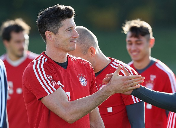 ảnh Bayern tập luyện - Bóng Đá