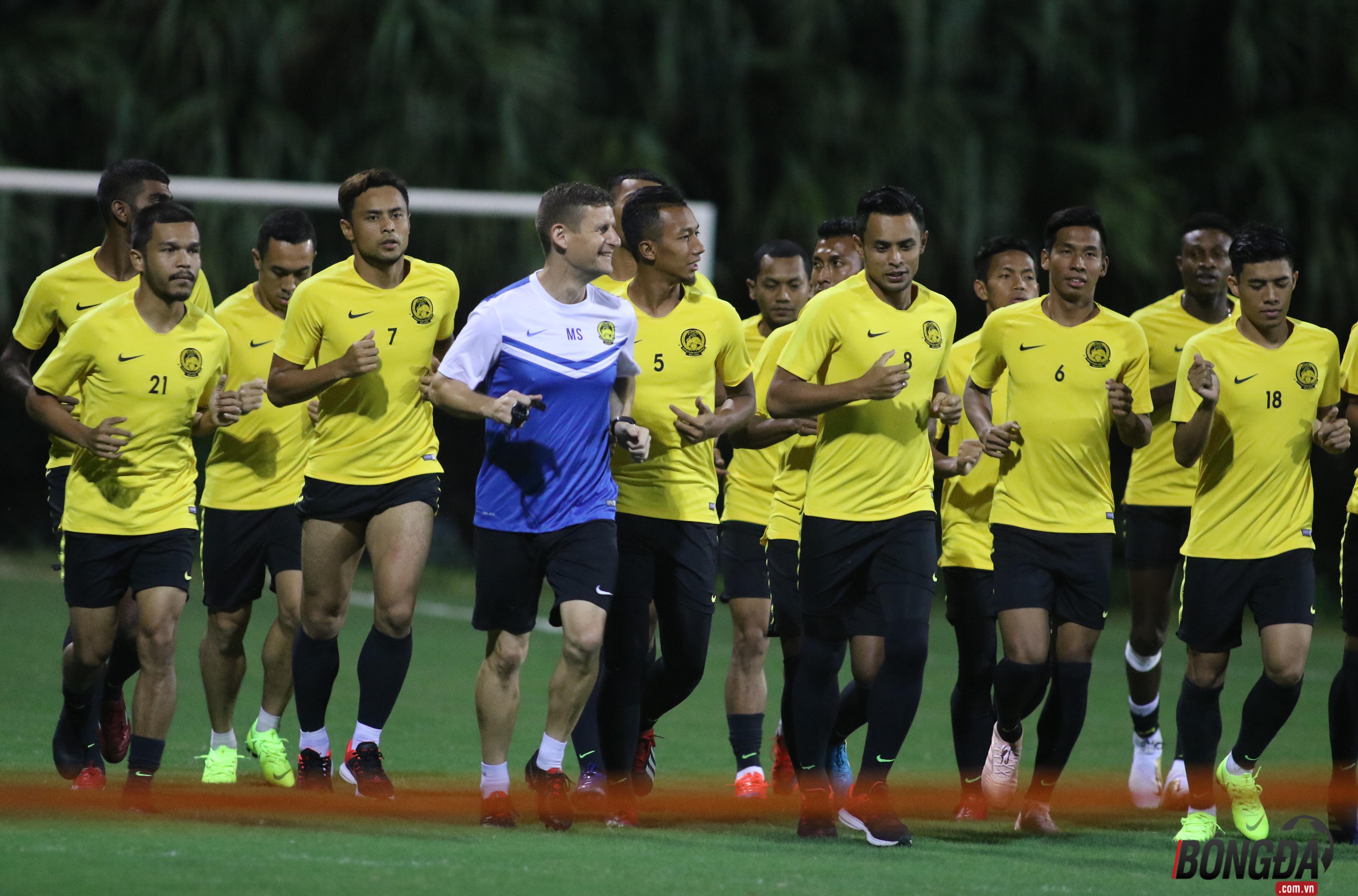 ĐT Malaysia tràn đầy tự tin khi đến Việt Nam - Bóng Đá