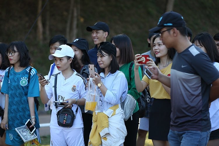  - Bóng Đá