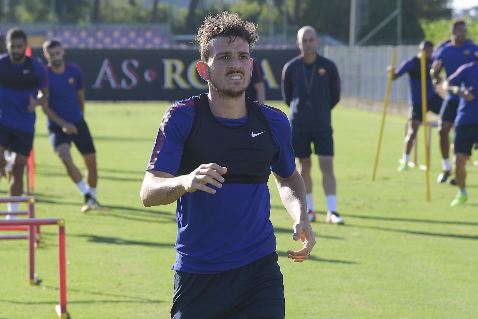 Ảnh Roma tập luyện - Bóng Đá