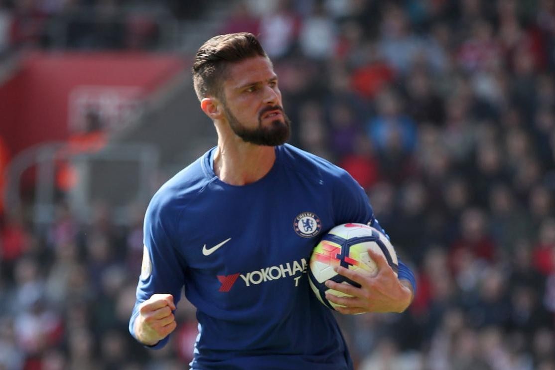 Chelsea cũng sở hữu một mũi đinh ba tấn công xuất sắc - Bóng Đá