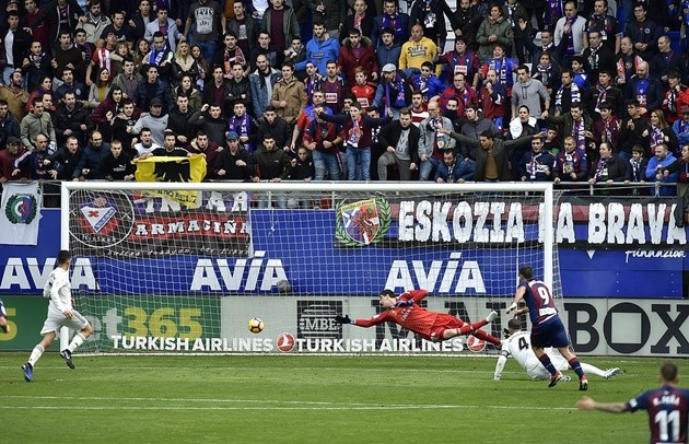 Ronaldo không dễ làm, giờ Bale đã hiểu chưa? - Bóng Đá