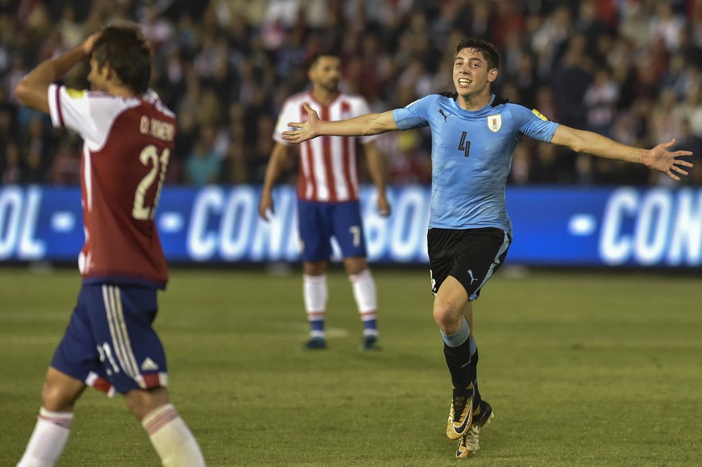 Paraguay 1-2 Uruguay - Bóng Đá