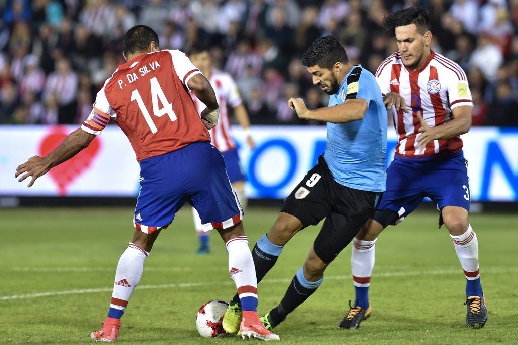 Paraguay 1-2 Uruguay - Bóng Đá