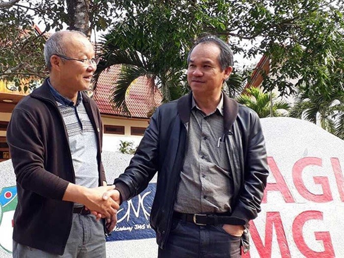 Hậu vô địch AFF Cup 2018, HLV Park Hang-seo lên tiếng về bầu Đức - Bóng Đá