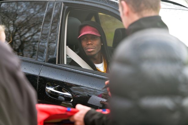 Vận đen đeo bám, Pogba hầu toà lần hai - Bóng Đá