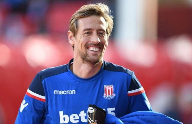 Peter Crouch: 'Tôi lên giường với David Beckham mỗi ngày' - Bóng Đá