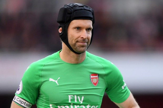 Cech tỏa sáng, Emery gửi thông điệp đến Leno - Bóng Đá