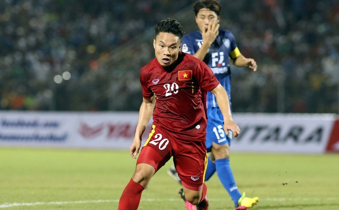 Vì tết Nguyên Đán, 