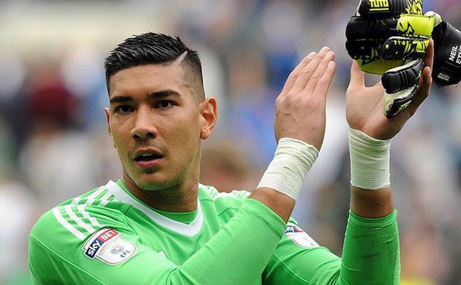 ĐT Việt Nam sẽ không phải đối đầu với thủ môn Cardiff City ở AFF Cup 2018 - Bóng Đá
