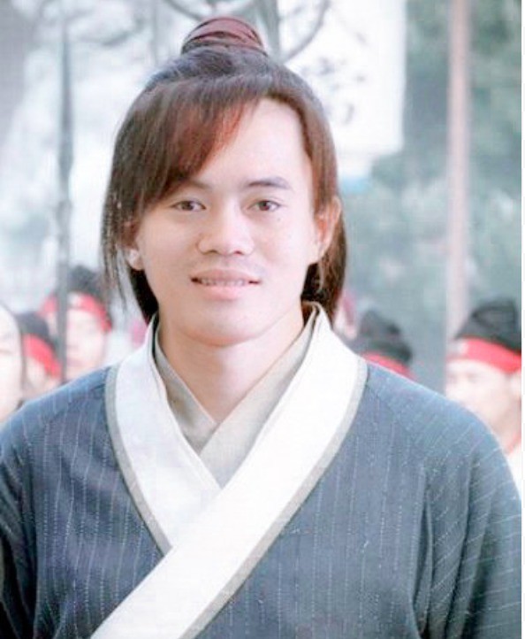 Chết cười với bộ ảnh tuyển Việt Nam nhập vai nhân vật trong truyện Kim Dung - Bóng Đá