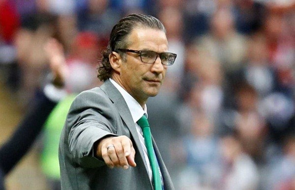 HLV Saudi Arabia từ chức sau khi bị loại khỏi Asian Cup - Bóng Đá
