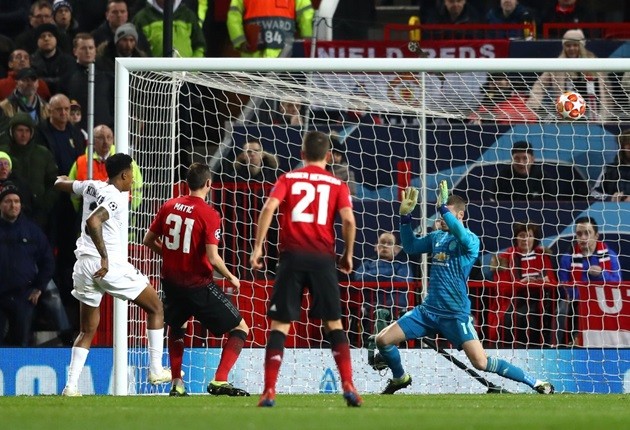 'Cầu thủ hay nhất Man Utd lại có pha phòng ngự kém cỏi' - Bóng Đá