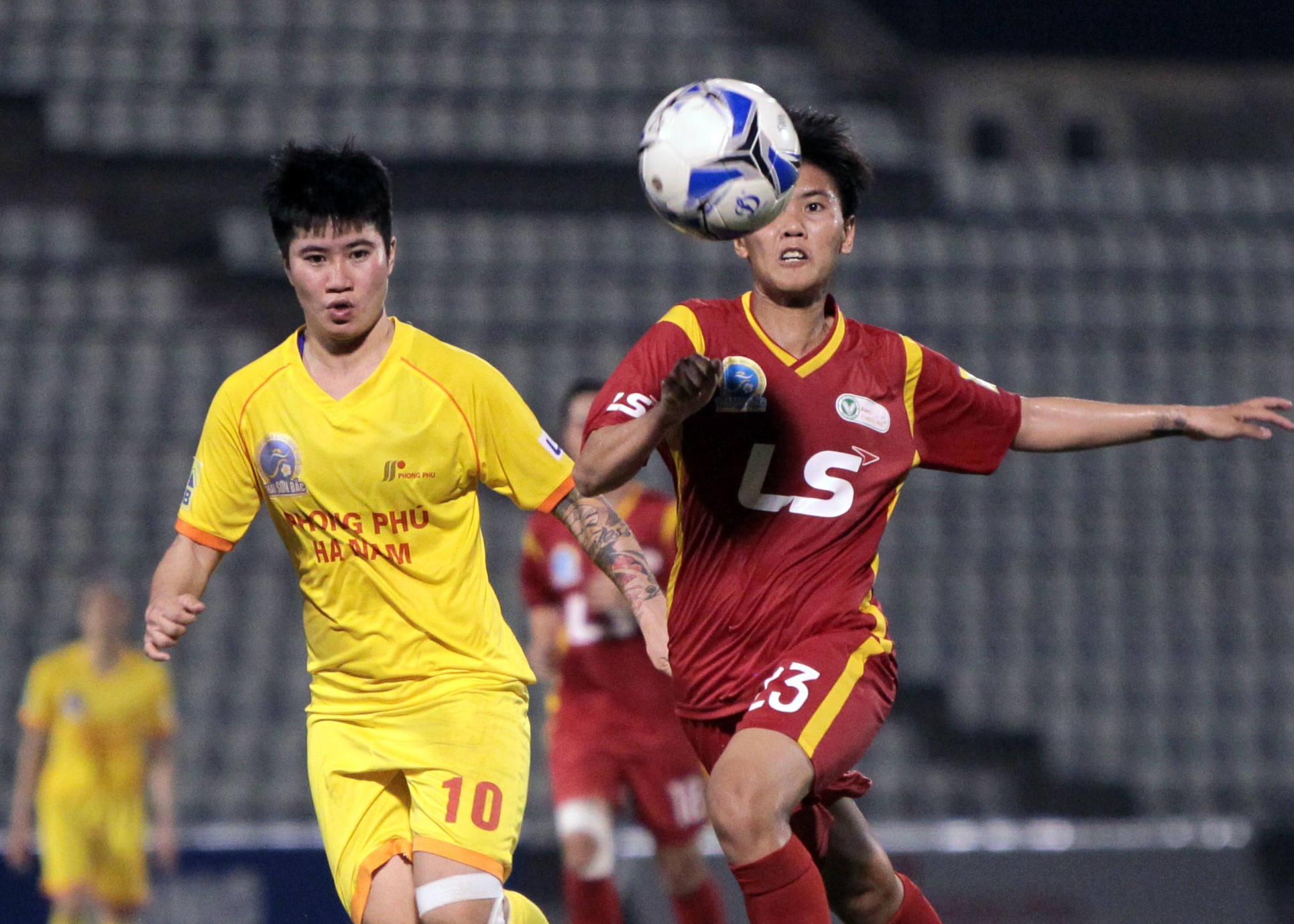    Vòng 10 giải VĐQG nữ 2018: Bán đuổi quyết liệt - Bóng Đá