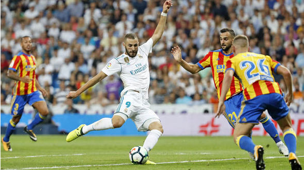 Sau Isco, Real giữ chân siêu tiền đạo - Bóng Đá