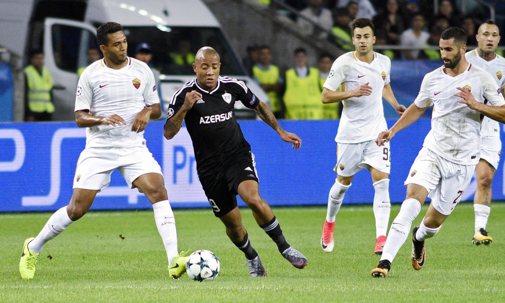 Qarabag 1-2 AS Roma: Giải quyết trong 30 phút đầu - Bóng Đá