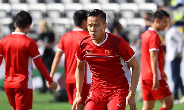 Trực tiếp ĐT Việt Nam 0-0 ĐT Iran: Công Phượng, Quang Hải đá chính - Bóng Đá