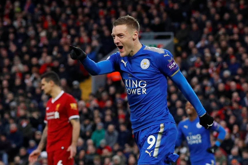 Vady hoá người nhện, dọa HLV Leicester khiếp vía trên sân tập - Bóng Đá