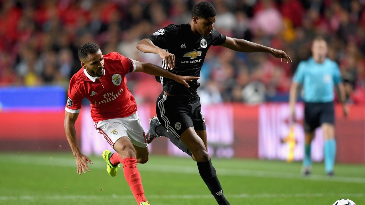 Mourinho cập nhật thông tin lực lượng Man Utd sau trận Benfica - Bóng Đá