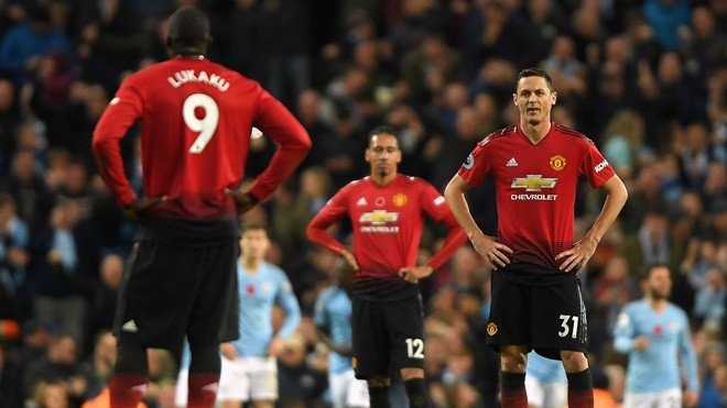 Mike Phelan đang làm gì tại Man United? - Bóng Đá