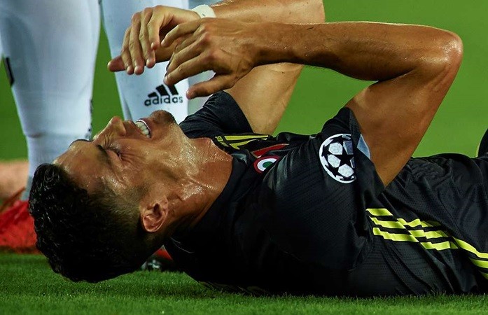 Huyền thoại Man Utd tiết lộ lý do Ronaldo 