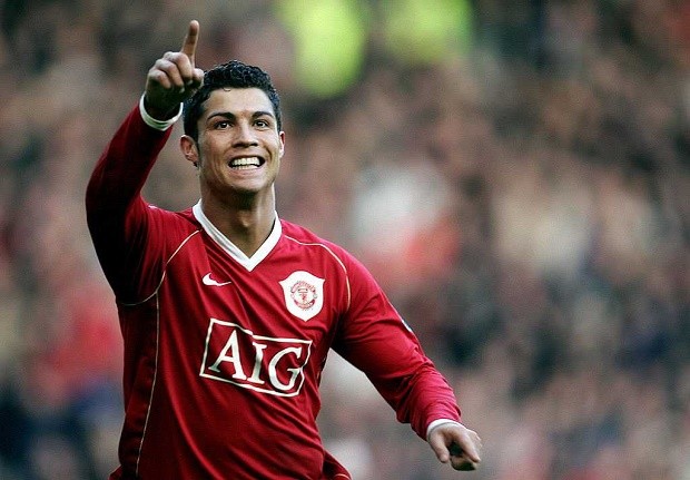 Ronaldo tiết lộ lý do rời Man United để gia nhập Real Madrid - Bóng Đá
